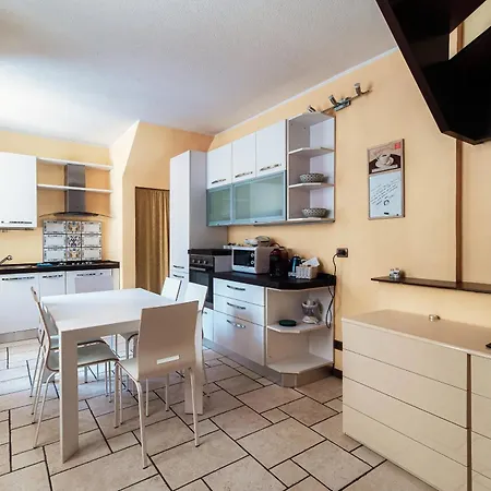 Passeri By Quokka 360 - Close To And Old Town * Como